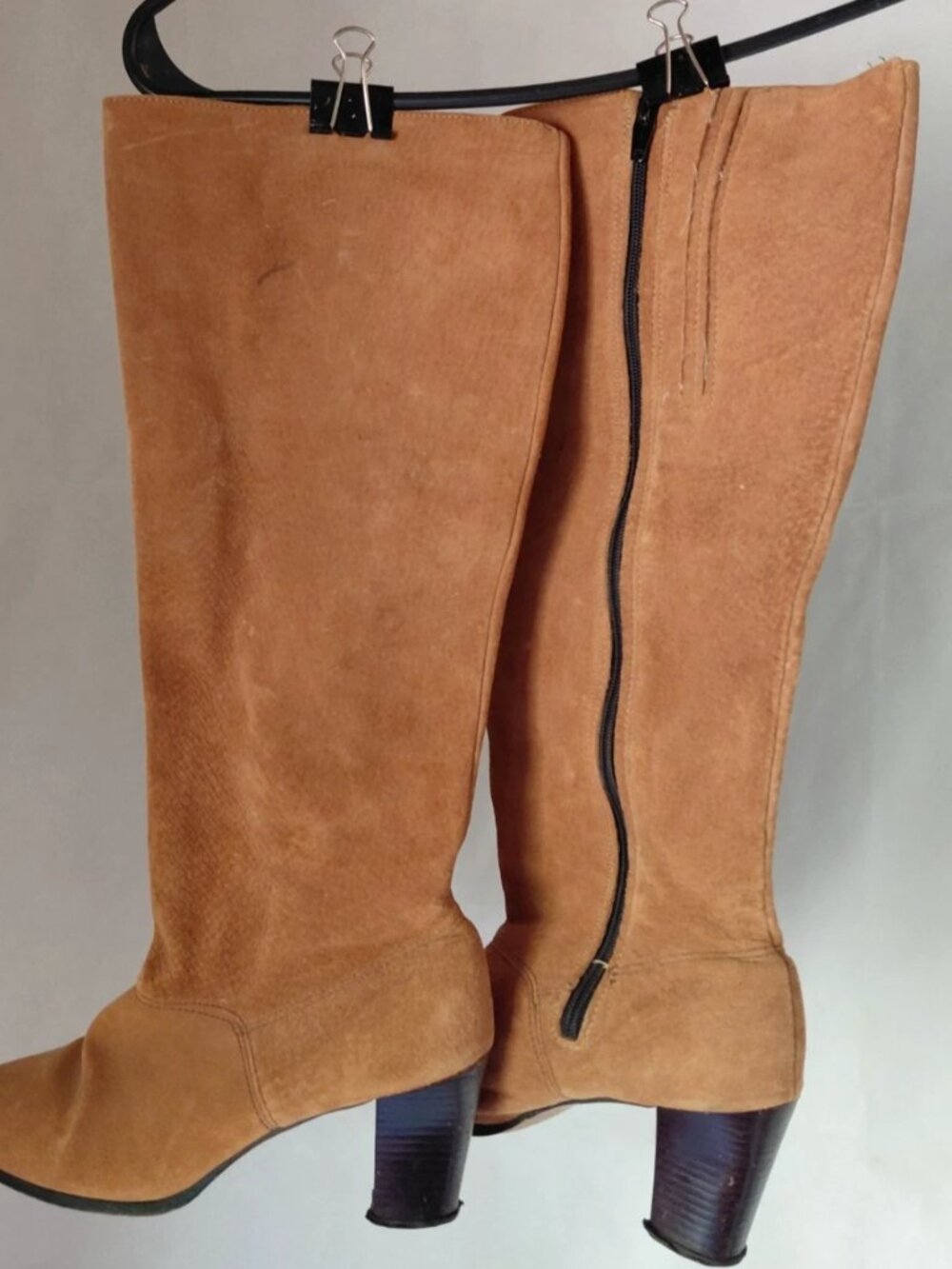 Vtg 80s HUSH PUPPIES Camel Tan Suede Knee High Boots 7.5 N Block Heel Zip 7654